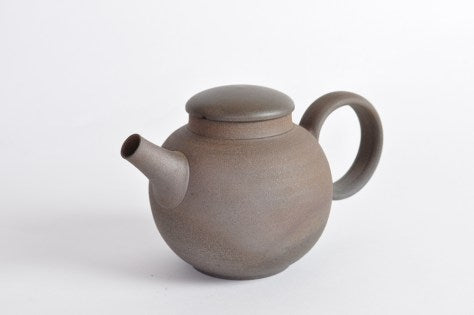 Tokoname Teapot  by Studio Gala