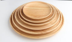 Wooden Plates by Wakacho