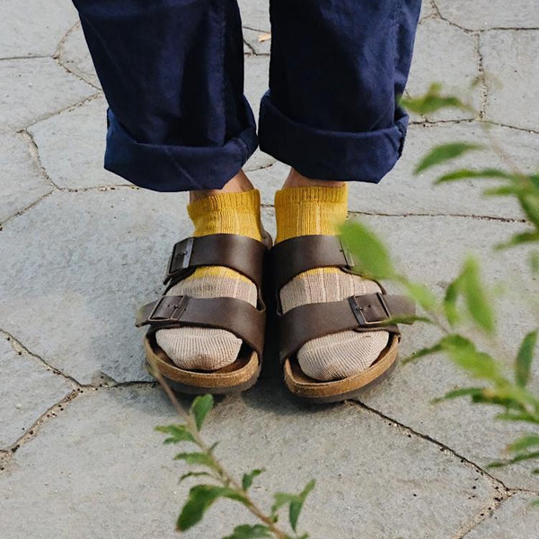 Linen Cotton Anklet Socks by Nishiguchi Kutsushita