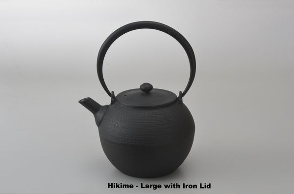 Cast Iron Teapots by Hisanori Masuda