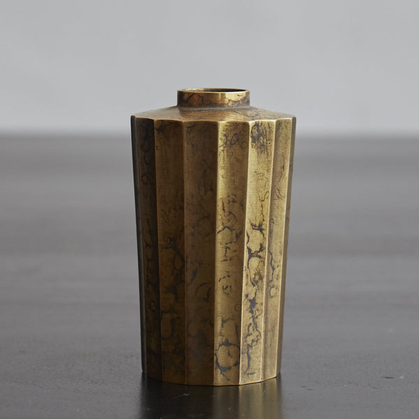 Jurokumen Faceted Brass Flower Vase- GUSOKU 10